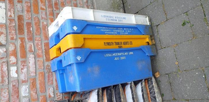 Set 4 grote kunststof / plastic viskratten/ kratten / bakken, Doe-het-zelf en Verbouw, Kratten en Dozen, Krat, 100 cm of meer