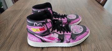 Dragonball Super Schoenen Maat 45 beschikbaar voor biedingen