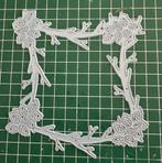 Bloemen Frame Snijmal - Sizzix, Ophalen of Verzenden, Zo goed als nieuw, Overige thema's, Pons of Mal