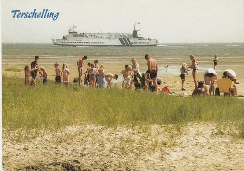 TERSCHELLING Strand Veerboot  Kinderen, Verzamelen, Ansichtkaarten | Nederland, Gelopen, Waddeneilanden, 1980 tot heden, Verzenden