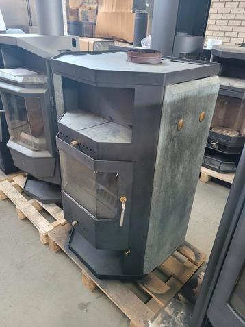 Speksteenkachel Merk Haas Sohn 8 kw Prijs €450,00 beschikbaar voor biedingen