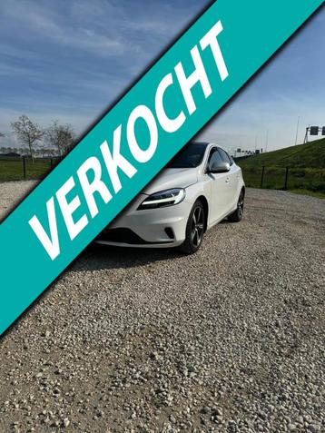 Volvo V40 1.5 T3 Polar+ Sport Pano Stoelverwarming beschikbaar voor biedingen