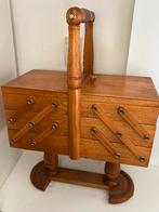 Naaidoos doe een leuk bod, Hobby en Vrije tijd, Naaien en Fournituren, Ophalen, Zo goed als nieuw