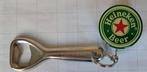 Heineken Beer Flesopener Metaal aan trekketting - broekriem, Ophalen of Verzenden, Gebruikt, Flesopener, Heineken
