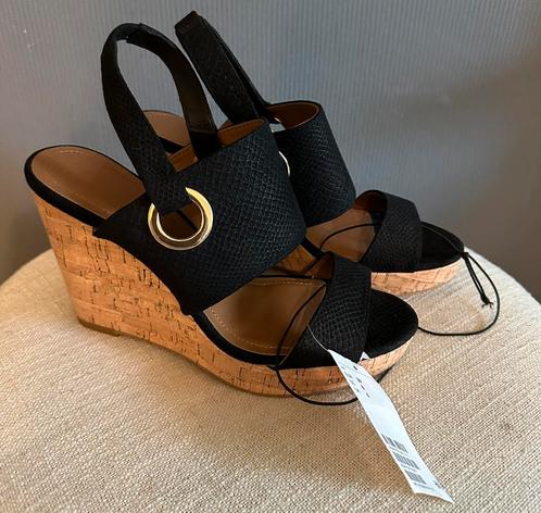 Zwarte sleehakken (39) 𝐇&𝐌, Kleding | Dames, Schoenen, Nieuw, Schoenen met hoge hakken, Zwart, Ophalen of Verzenden