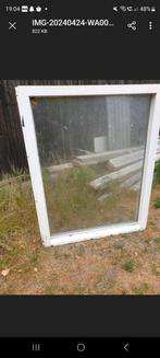 Hardhouten raamkozijn met HR++ glas. (maat 125 cm x158 cm), Doe-het-zelf en Verbouw, Kozijnen en Schuifpuien, Raamkozijn, 150 tot 225 cm