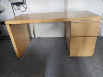 Ikea Malm bureau - lichtbruin - afbeelding 1