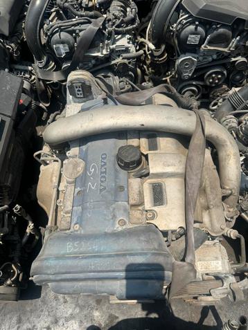 Volvo S60/V70 R 2.5 Turbo B5254T beschikbaar voor biedingen