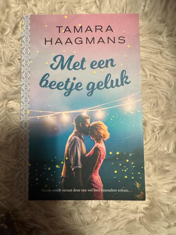 Met een beetje geluk - Tamara Haagmans - Nieuw, Boeken, Romans, Nieuw, Nederland, Ophalen of Verzenden
