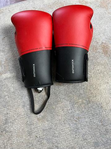 Bokshandschoenen  beschikbaar voor biedingen