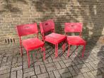 Te ruil - 4 rode stapelbare stoelen, Tuin en Terras, Ophalen, Gebruikt, Kunststof