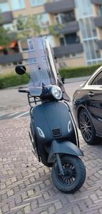 Senzo Rivalux special matzwart 2022, Fietsen en Brommers, Scooters | Overige merken, Ophalen, Zo goed als nieuw