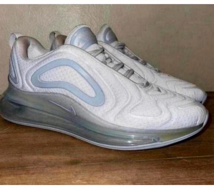 Nike Air Max 720 Vast Wolf Grey - Sneakers 45.5 AO2924-016, Kleding | Heren, Schoenen, Zo goed als nieuw, Sneakers of Gympen, Wit