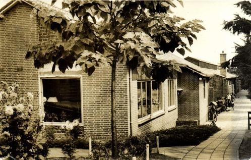 Flevo-Oord A.B.C., Huizen N.H. - 1957 gelopen, Verzamelen, Ansichtkaarten | Nederland, Gelopen, Noord-Holland, 1940 tot 1960, Ophalen of Verzenden