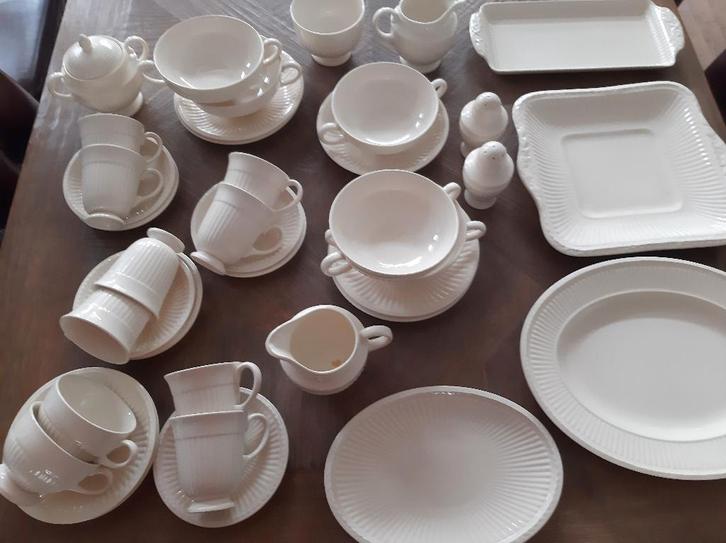 Wedgwood Edme servies ., Huis en Inrichting, Keuken | Servies, Nieuw, Compleet servies, Wedgwood, Aardewerk, Ophalen of Verzenden