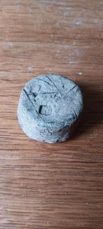 Loden gewicht, klopt en incisie, 17e eeuw?, Antiek en Kunst, Ophalen of Verzenden