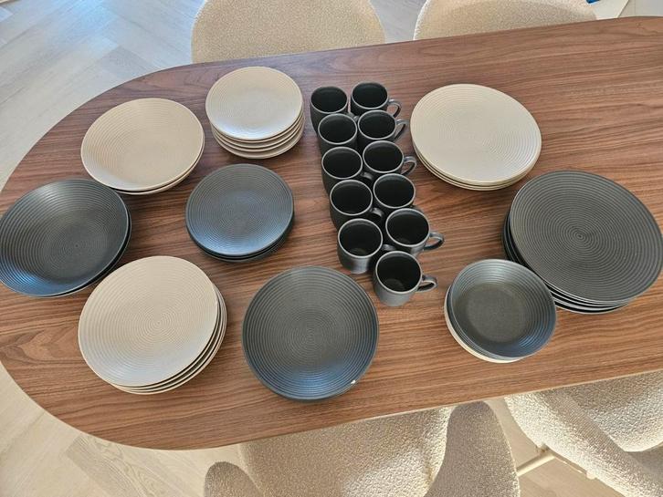 Masterchef serviesset, Huis en Inrichting, Keuken | Servies, Gebruikt, Bord(en), Overige stijlen, Ophalen