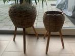 2 rieten bloempotten, Tuin en Terras, Bloempotten, Overige materialen, Gebruikt, Rond, Binnen