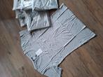 NIEUW!!!!   t-shirt van AINZ maat M, Maat 38/40 (M), Nieuw, Ophalen of Verzenden, Korte mouw