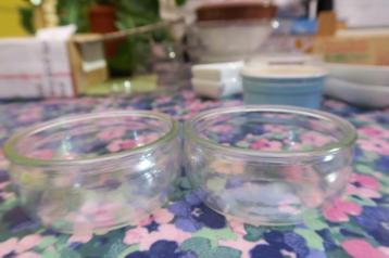 Dessert glaasjes en bordjes vanaf 1€ beschikbaar voor biedingen
