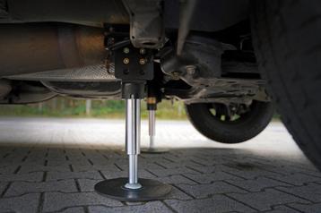 HPC Hydraulisch Camper Levelsysteem met montage  beschikbaar voor biedingen