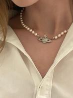 Vivienne Westwood parel ketting, Beige, Nieuw, Ophalen of Verzenden, Overige materialen