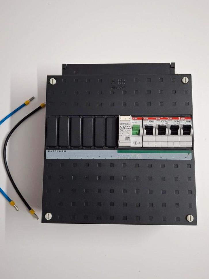 ABB busboard Uitbreidingskast Groepenkast meterkast, Doe-het-zelf en Verbouw, Elektra en Kabels, Zo goed als nieuw, Overige typen