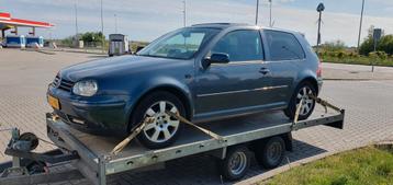 Te koop spatborden golf 4 links en rechts kleurcode lc7v beschikbaar voor biedingen