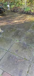 betontegels gratis af te halen, Ophalen, Zo goed als nieuw, 10 m² of meer, Beton