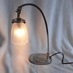 Art Deco bureaulamp met matglazen tulp – 1930s stijl, Ophalen of Verzenden, Minder dan 50 cm