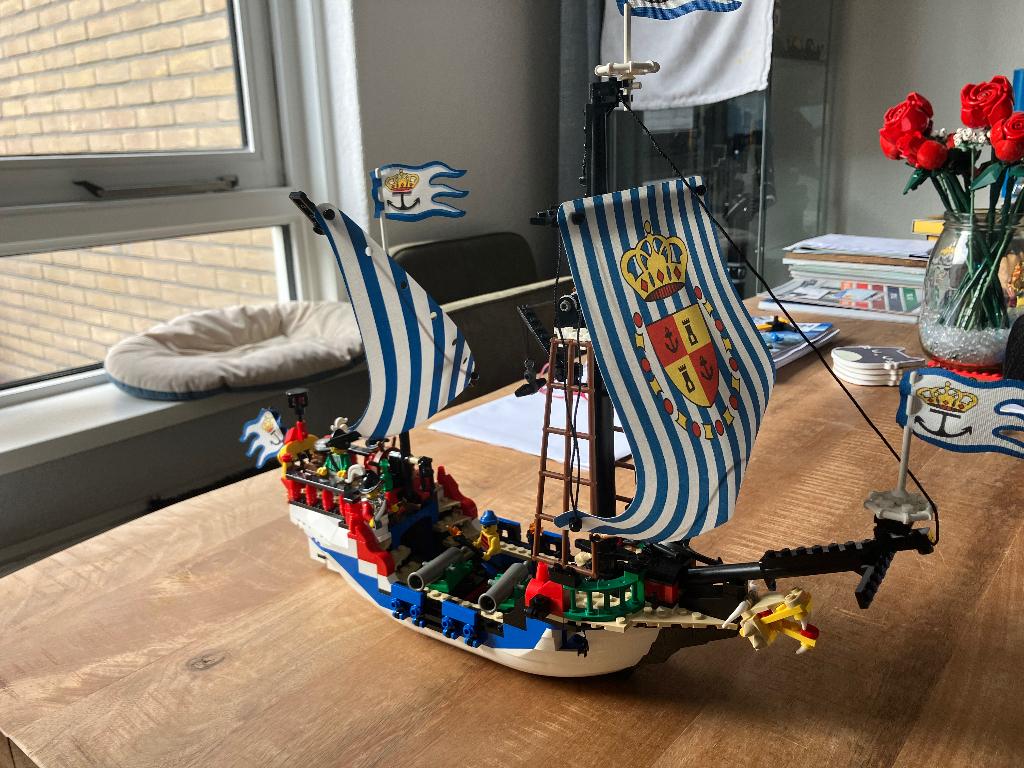 Lego 6280 / 6291 Santa Cruz - Armada vlaggenschip, Ophalen, Lego, Pirates, Zo goed als nieuw