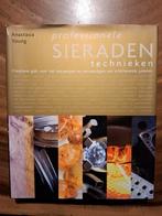 Professionele sieradentechnieken. ISBN: 9789089981790, Ophalen of Verzenden, Zo goed als nieuw, Anastasia Young