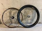 2x MTB Wielen (Mavic & Bontrager) + 1 Band (Schwalbe), Hardtail, Ophalen, Zo goed als nieuw, Overige merken