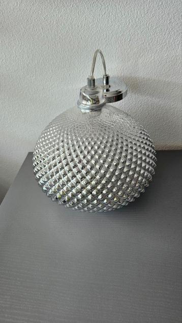 Prachtige hanglamp. NIEUW  beschikbaar voor biedingen