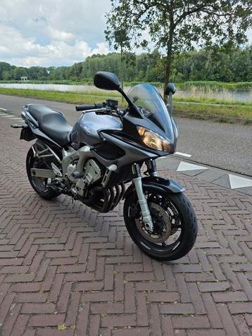 Superfijne Yamaha FZ6 fazer, 2005, in zeer goede staat beschikbaar voor biedingen