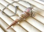Schelp ketting met bedel en hanger, Verzenden, Nieuw, Zilver, Overige materialen