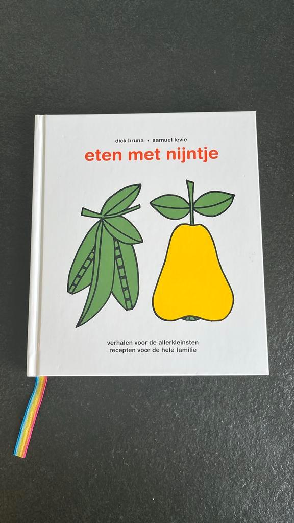 Dick Bruna - eten met nijntje boek, Boeken, Kookboeken, Zo goed als nieuw, Vegetarisch, Ophalen of Verzenden