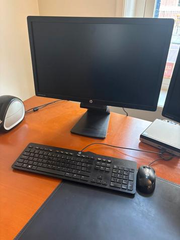 Complete set - HP scherm, toetsenbord en muis beschikbaar voor biedingen