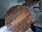 Ronde eettafel en 4 stoelen met leuning, Huis en Inrichting, Tafels | Eettafels, Ophalen, Rond, Zo goed als nieuw, 100 tot 150 cm