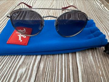 Ray-Ban zonnebril Round Double Bridge Kids - grijs - zgan beschikbaar voor biedingen