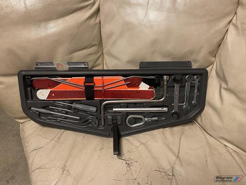 Bmw E31 Gereedschapsset onboard gereedschap 8-serie 850i 840, Auto-onderdelen, Interieur en Bekleding, BMW, Gebruikt, Ophalen of Verzenden