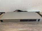 Ubiquiti Unifi USW Switch 24 poorten USW-24-POE (95W), Computers en Software, Netwerk switches, Ophalen of Verzenden, Gebruikt