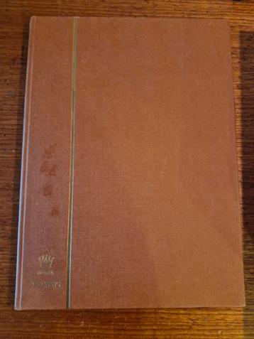 Postzegelalbum USA, Bulgarije en meer beschikbaar voor biedingen