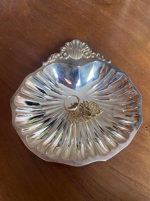 Verzilverd schaaltje schelp, Antiek en Kunst, Antiek | Goud en Zilver, Ophalen of Verzenden