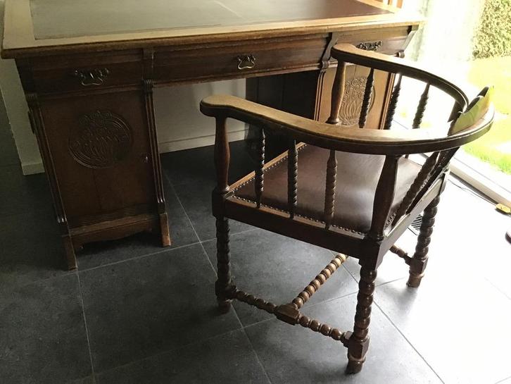 Antiek eiken houten notaris bureau, Huis en Inrichting, Bureaus, Gebruikt, Ophalen