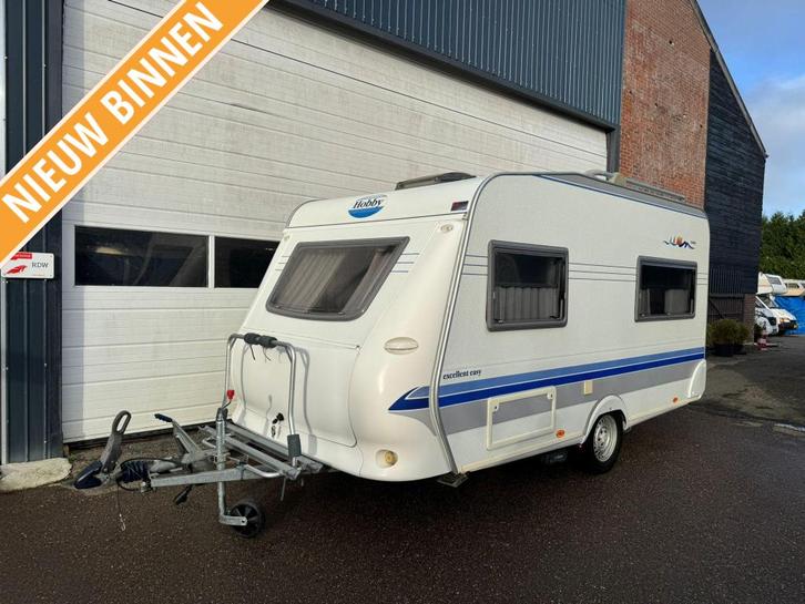 Hobby Excellent Easy 400 + Mover + Voortent, Caravans en Kamperen, Caravans, Bedrijf, tot en met 4, 750 - 1000 kg, Treinzit, Hobby