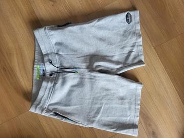 Vingino grijze korte broek maat 164 beschikbaar voor biedingen