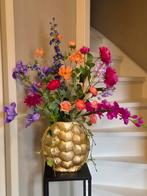 Bont gekleurd zijden boeket bloemen in gouden vaas, Ophalen of Verzenden, Nieuw, Binnen
