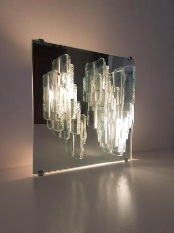 Breukrelief Wandlamp van Willem van Oyen voor Raak beschikbaar voor biedingen