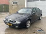 Alfa Romeo 166 3.0 V6 Distinctive, Auto's, Alfa Romeo, Origineel Nederlands, Te koop, 5 stoelen, Benzine